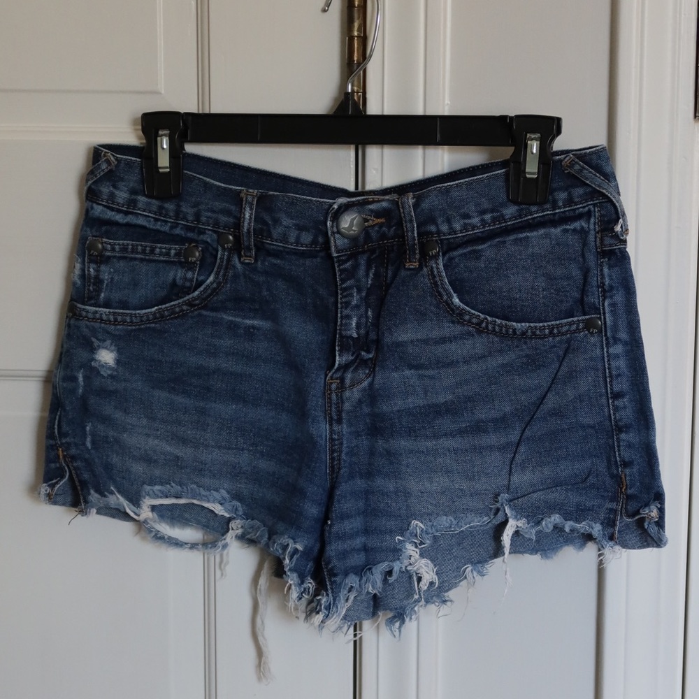 Free People Denim Cut Off Shorts - Dark Wash